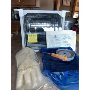 New Ronco Super Showtime Pro - Professional Rotisserie & BBQ Oven - Model 4000